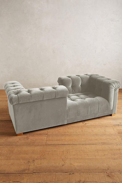 Sofá Tet a Tet tapizado en color gris claro - Tienda de Banquitos