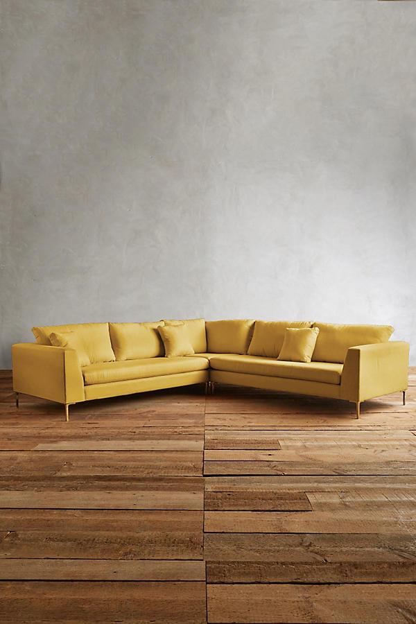 Sillón esquinero Rosaura tapizado en amarillo – sofá rinconero contemporáneo
