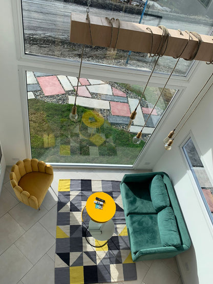 Tienda de Banquitos en Ushuaia – local con muebles tapizados a medida
